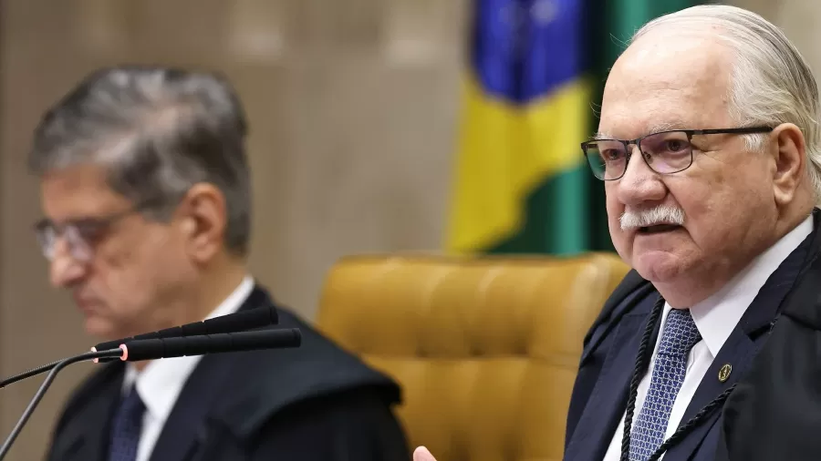 presidente-do-stf-edson-fachin-e-o-procurador-geral-da-republica-paulo-gonet-em-sessao-no-supremo-que-decide-se-alexandre-de-moraes-sera-investigado-1789506603900_v2_900x506.jpg